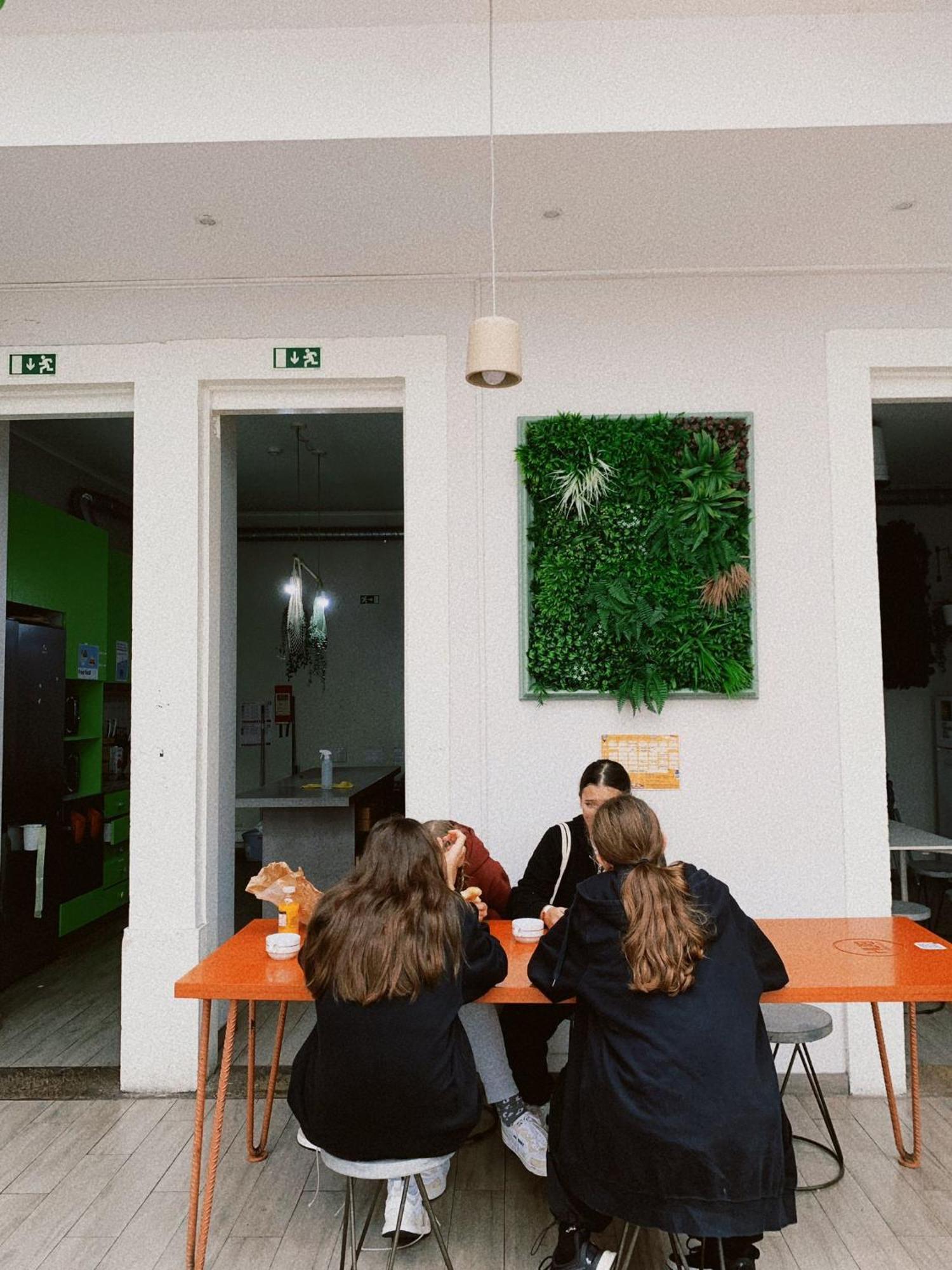 Wot Lisbon Patio Hostel Exterior foto